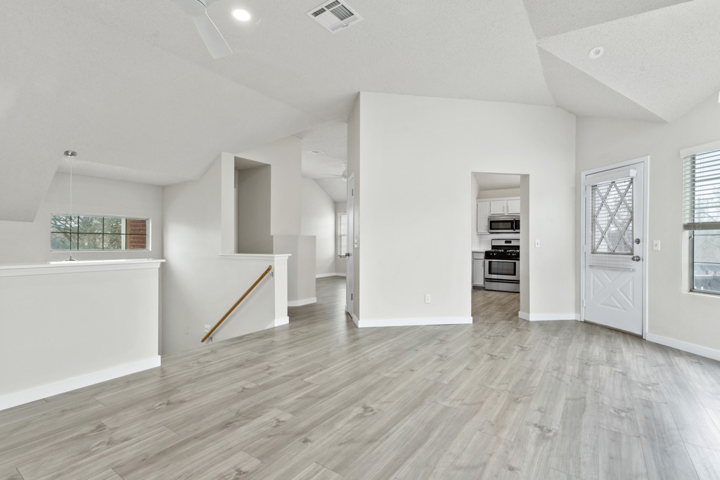 8609 Ephraim Road Austin, TX 78717 - Photo 4 of 23