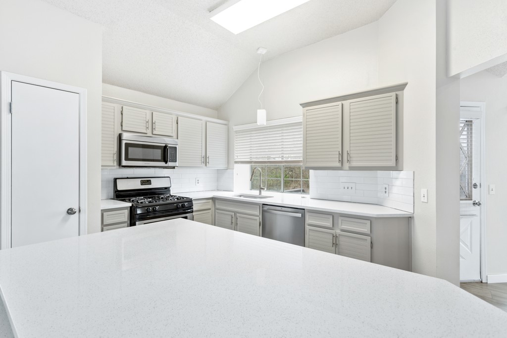 8609 Ephraim Road Austin, TX 78717 - Photo 8 of 23