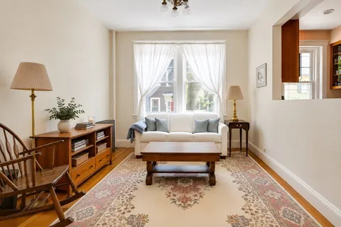$599,000 | 19-21 Shepard Street, Unit 2, Cambridge, MA 02138