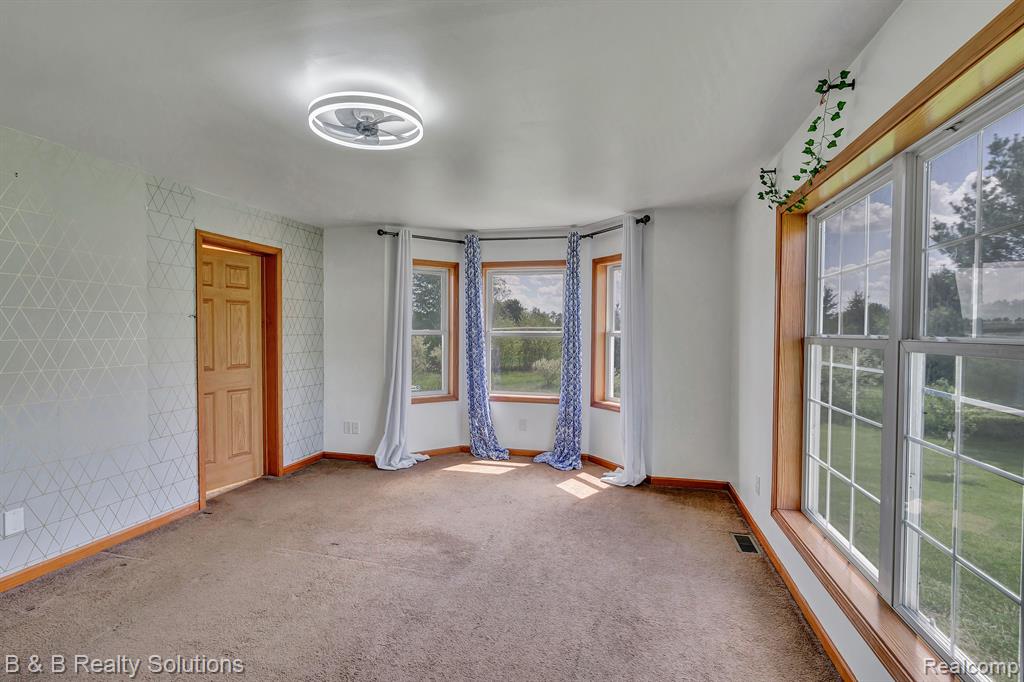 2864 North Blacks Corners Road Imlay City, MI 48444 - Photo 12 of 60 Gallery Image 12