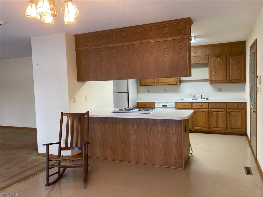 2400 Riverview Road Lexington, NC 27292 - Photo 13 of 25 Gallery Image 13