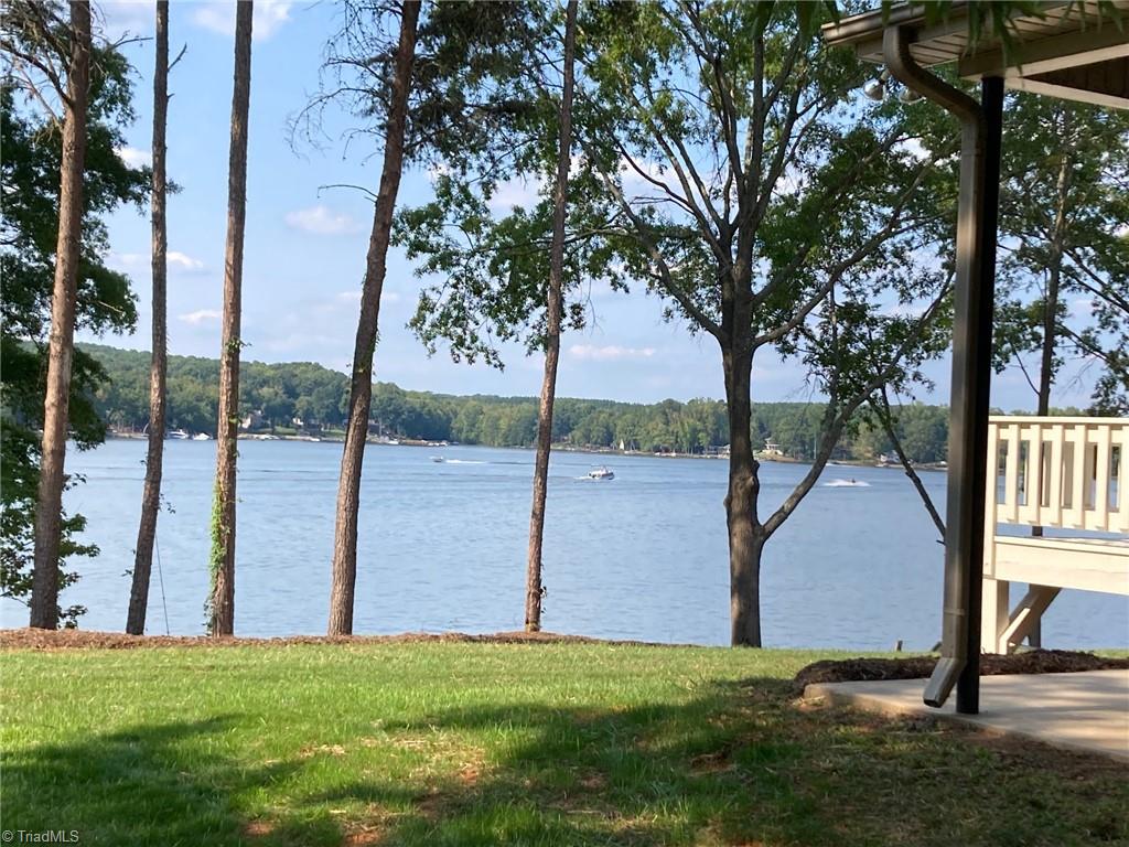 2400 Riverview Road Lexington, NC 27292 - Photo 5 of 25 Gallery Image 5