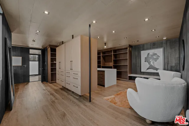 $6,295,000 | 442 Sherman Canal, Venice, CA 90291