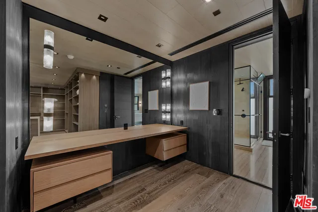 $6,295,000 | 442 Sherman Canal, Venice, CA 90291