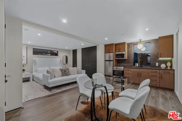 $6,295,000 | 442 Sherman Canal, Venice, CA 90291