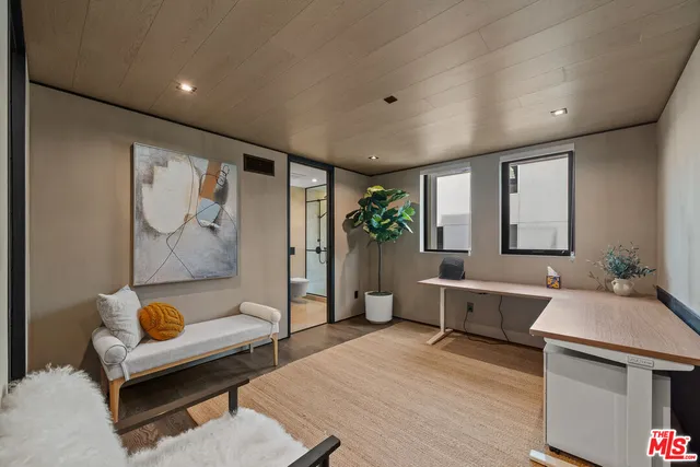 $6,295,000 | 442 Sherman Canal, Venice, CA 90291