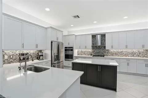$1,850,000 | 11752 Freesia Terrace, Naples, FL 34120