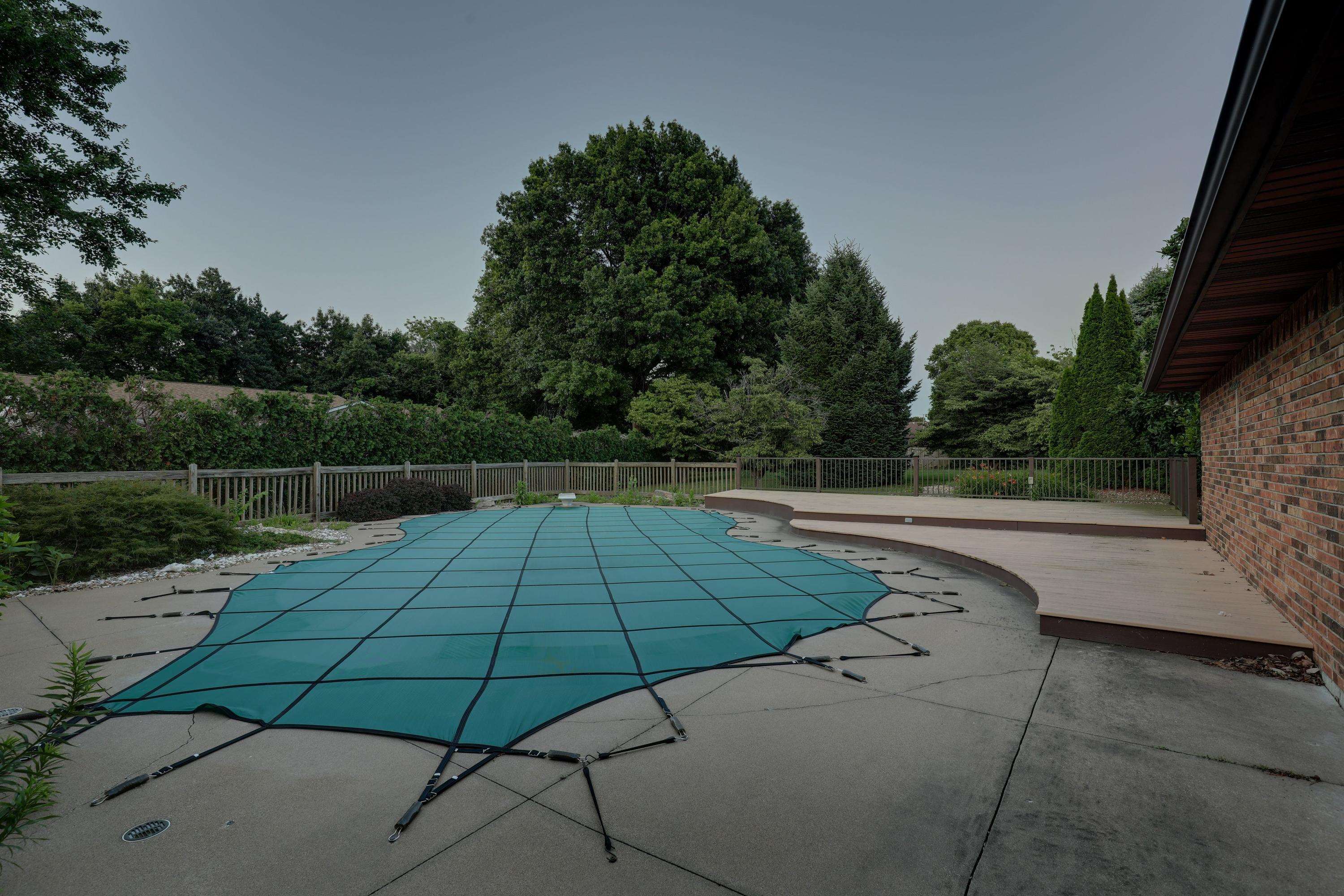 419 Spring Lake Drive Quincy, IL 62305 - Photo 7 of 39