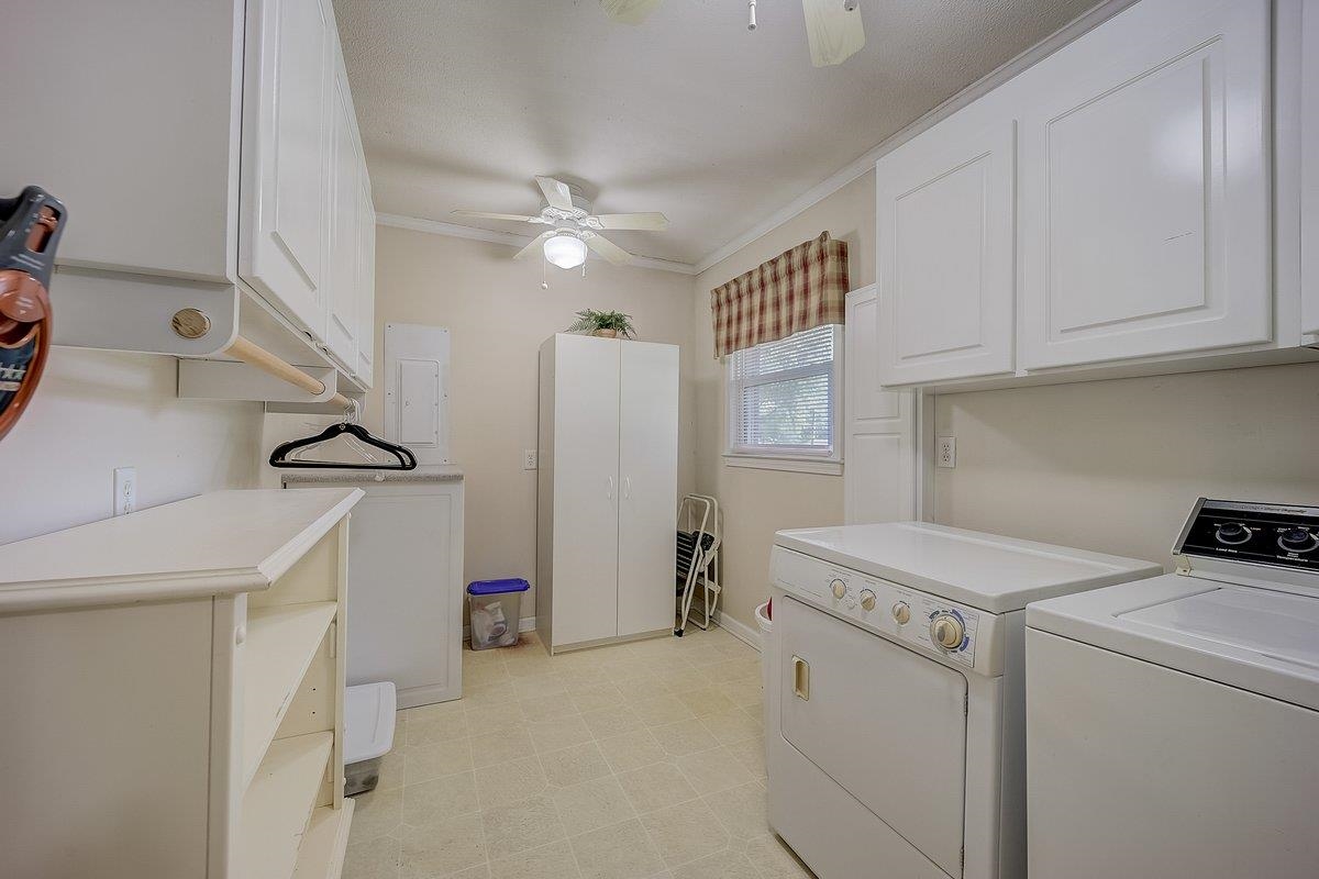 223 State Rd S-11-550 Gaffney, SC 29341 - Photo 8 of 36 Laundry Room