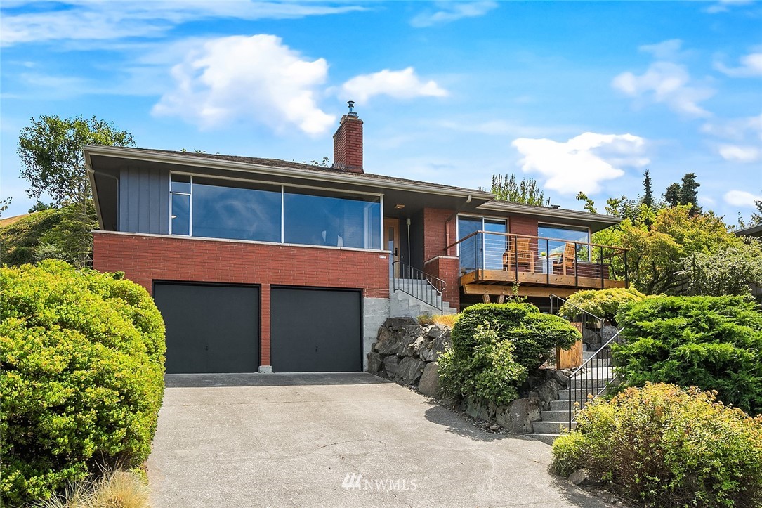 8720 Fauntlee Crest Southwest Seattle, WA 98136 - Photo 1 of 26 Gallery Image 1