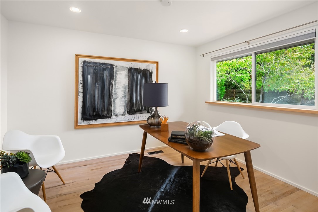 8720 Fauntlee Crest Southwest Seattle, WA 98136 - Photo 14 of 26 Gallery Image 14