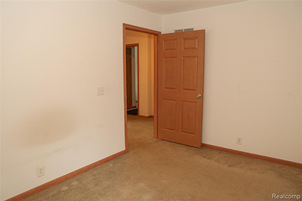 2755 Curtis Road Leonard, MI 48367 - Photo 47 of 61