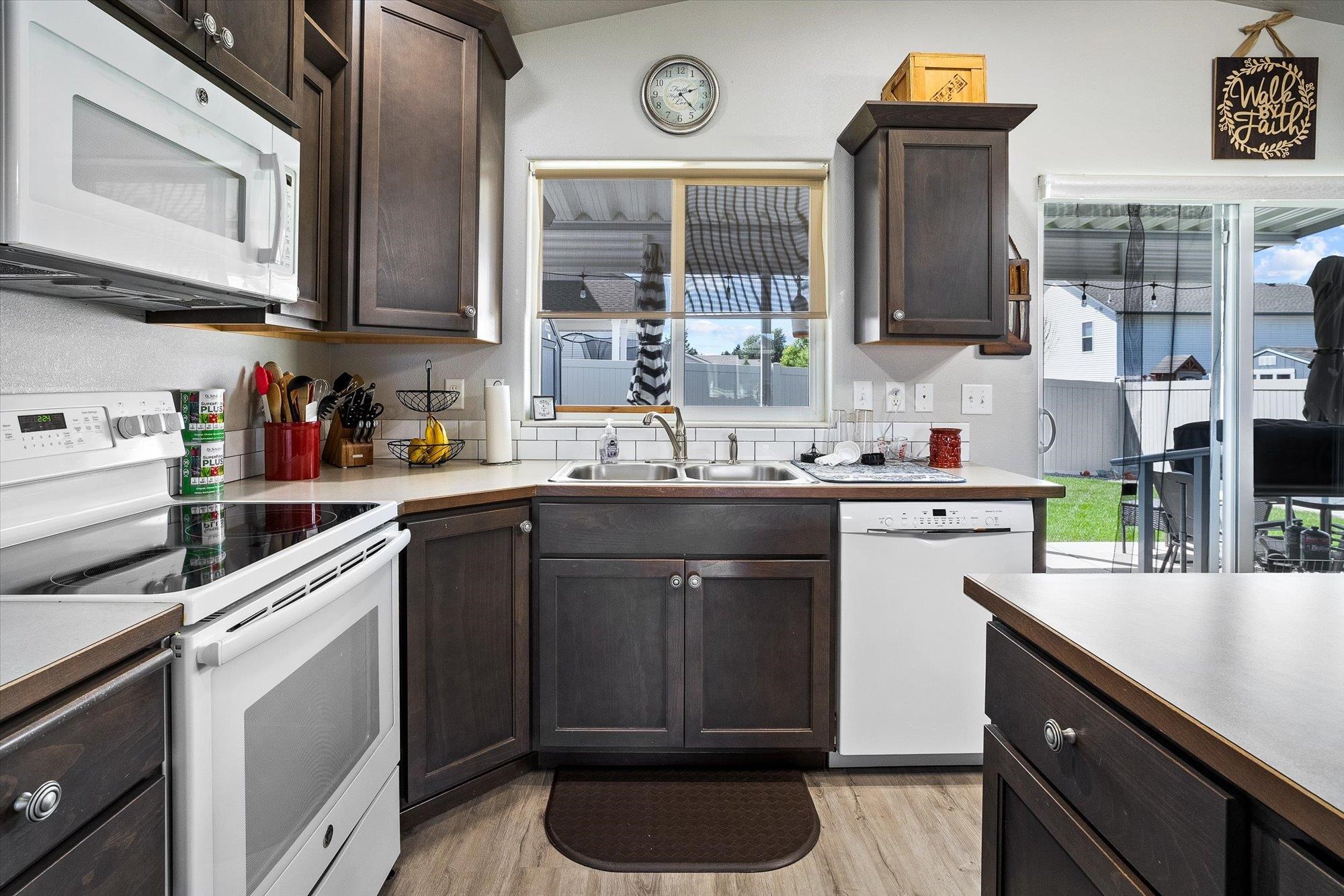 124 South Lone Tree Road Spokane Valley, WA 99016 - Photo 7 of 32 Gallery Image 7