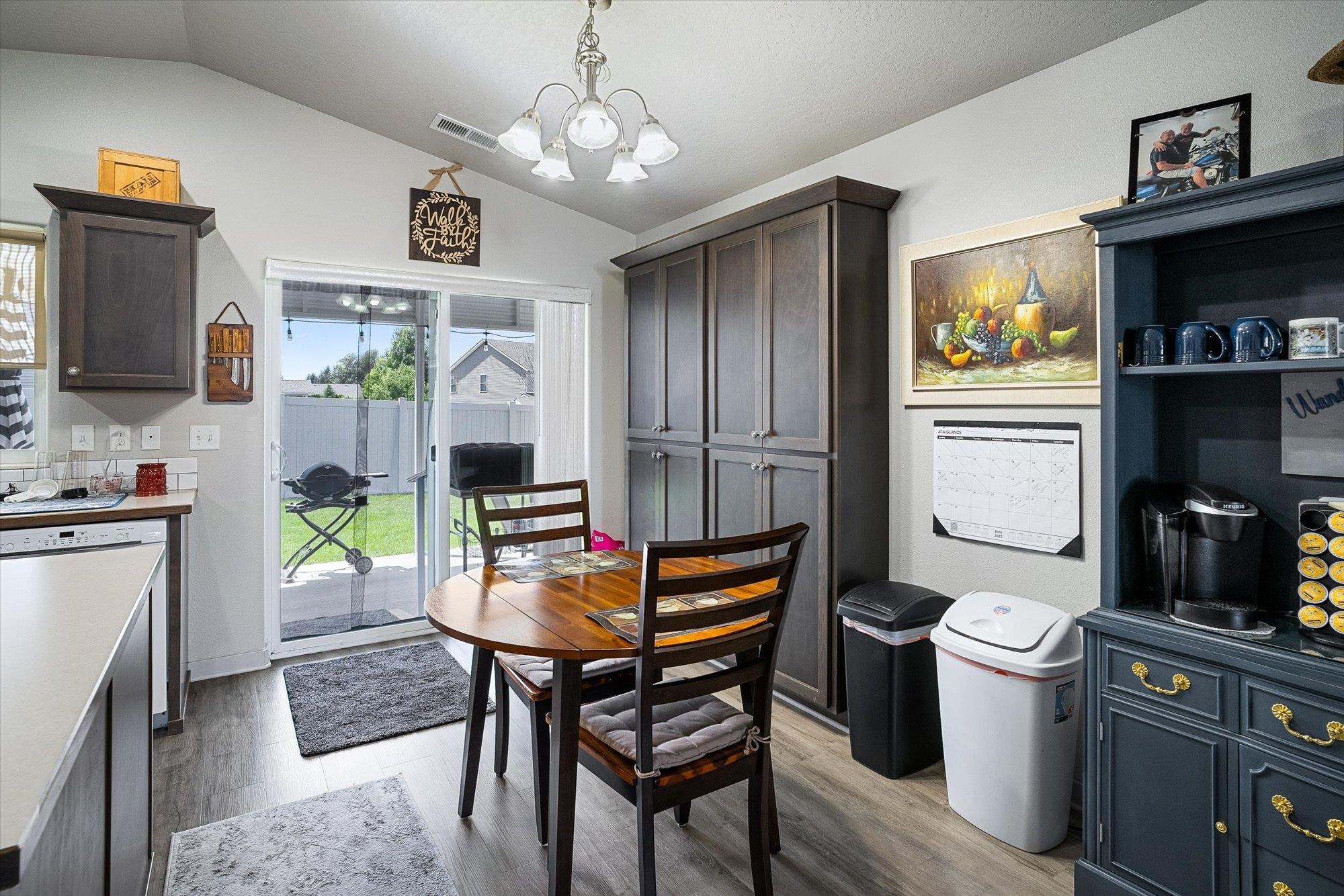 124 South Lone Tree Road Spokane Valley, WA 99016 - Photo 9 of 32 Gallery Image 9