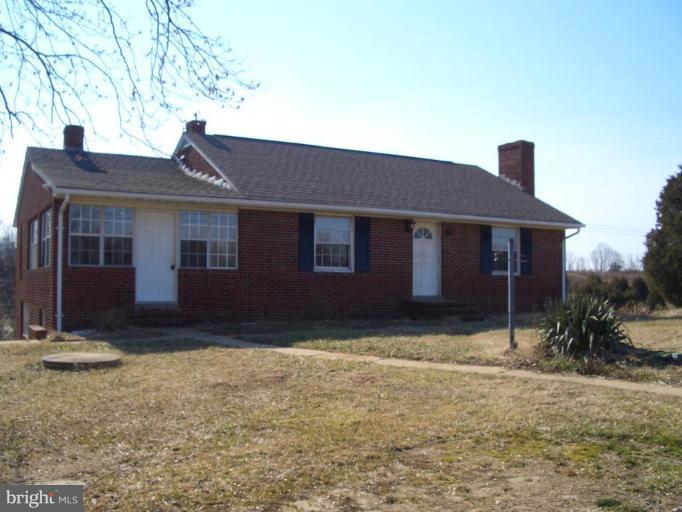 987 Truslow Road Fredericksburg, VA 22406 - Photo 1 of 8 Exterior (Main)