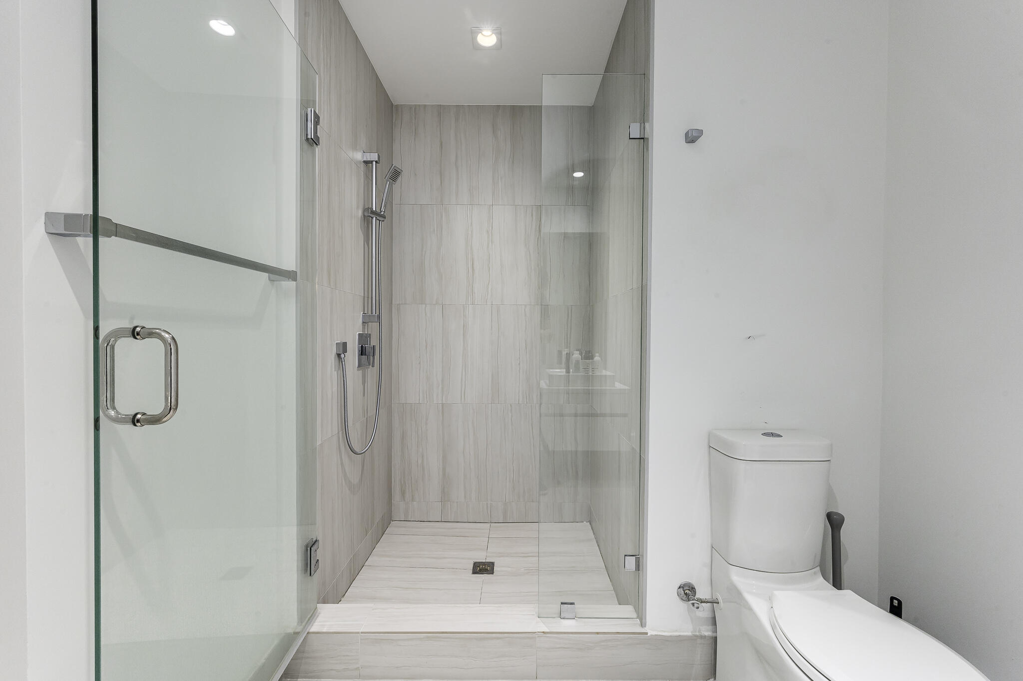 155 East Boca Raton Road, Unit 415 Boca Raton, FL 33432 - Photo 10 of 41 photo-8