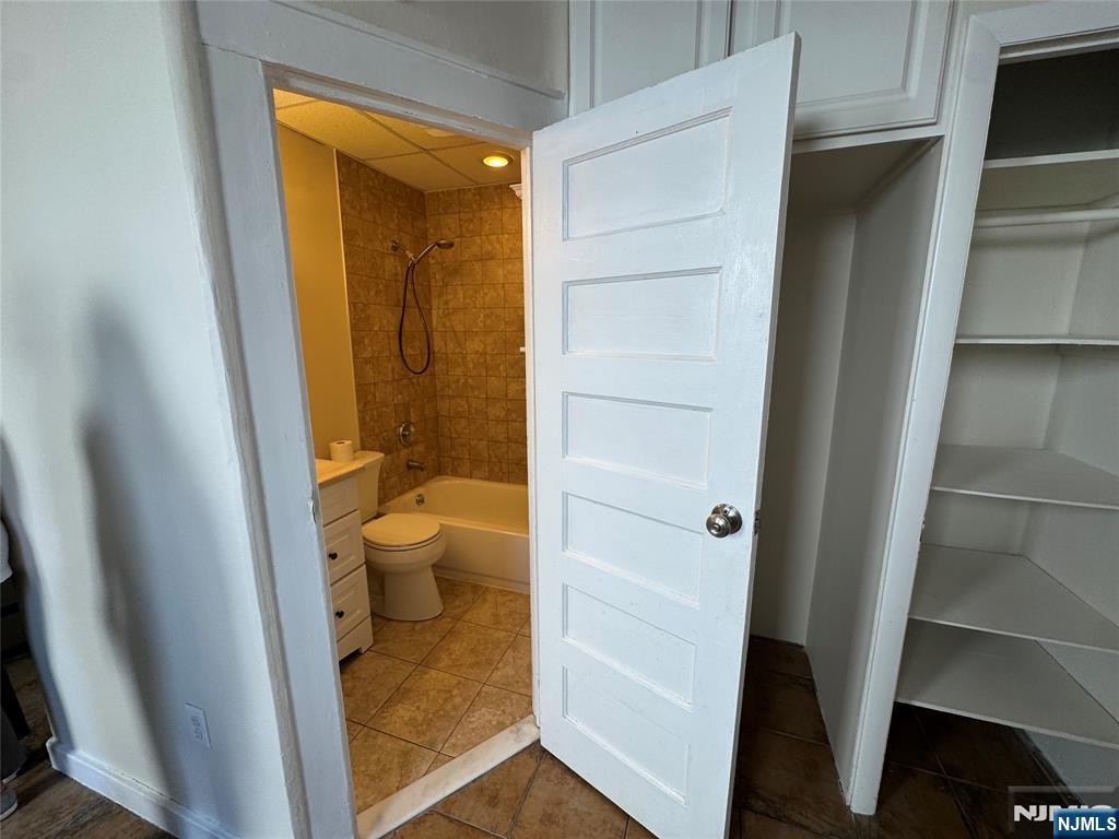 365 Elm Street, Unit 1 RIGHT Kearny, NJ 07032 - Photo 13 of 28