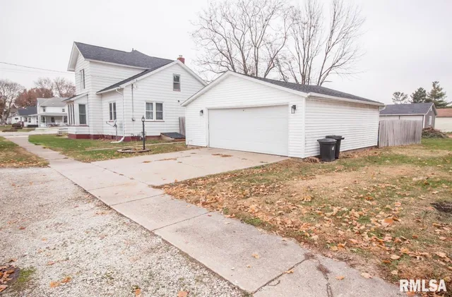 $92,000 | 201 North 1st Street, Alpha, IL 61413