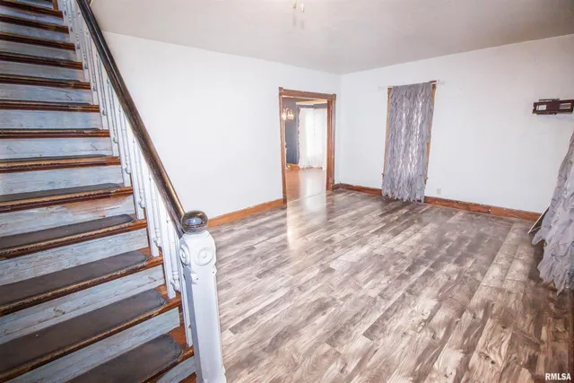 $92,000 | 201 North 1st Street, Alpha, IL 61413