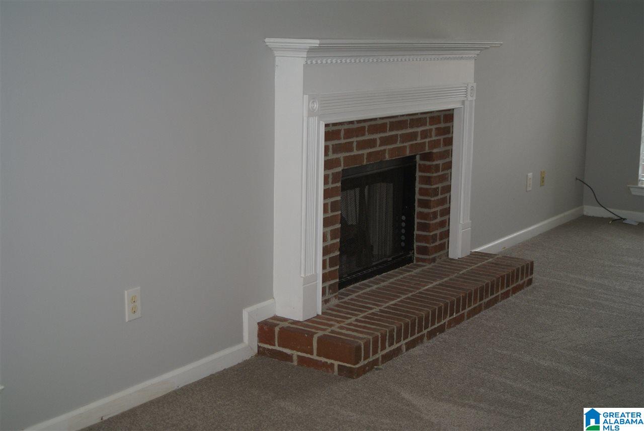 100 Timberleaf Circle Alabaster, AL 35007 - Photo 5 of 16