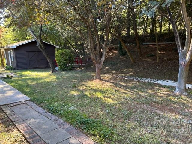 110 Joycetown Church Road Southwest Lenoir, NC 28645 - Photo 6 of 42 a backyard of a house with lots of green space
