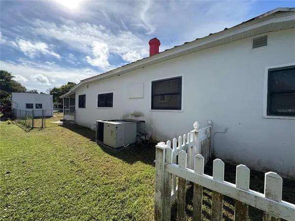 $179,450 | 433 Pennsylvania Avenue, St. Cloud, FL 34769