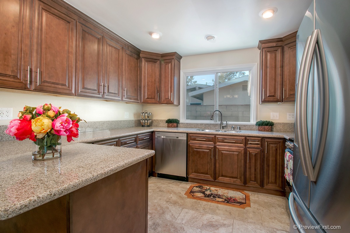 14216 Halper Road Poway, CA 92064 - Photo 1 of 25