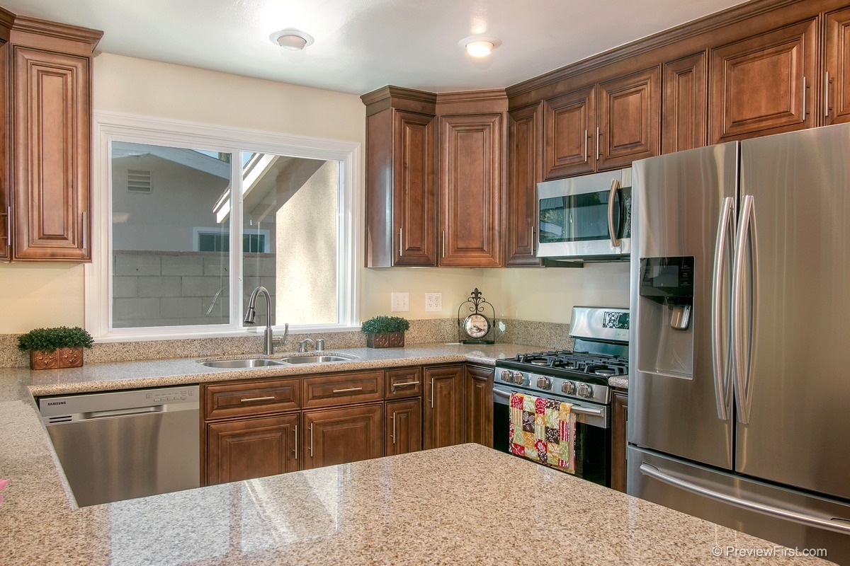 14216 Halper Road Poway, CA 92064 - Photo 2 of 25
