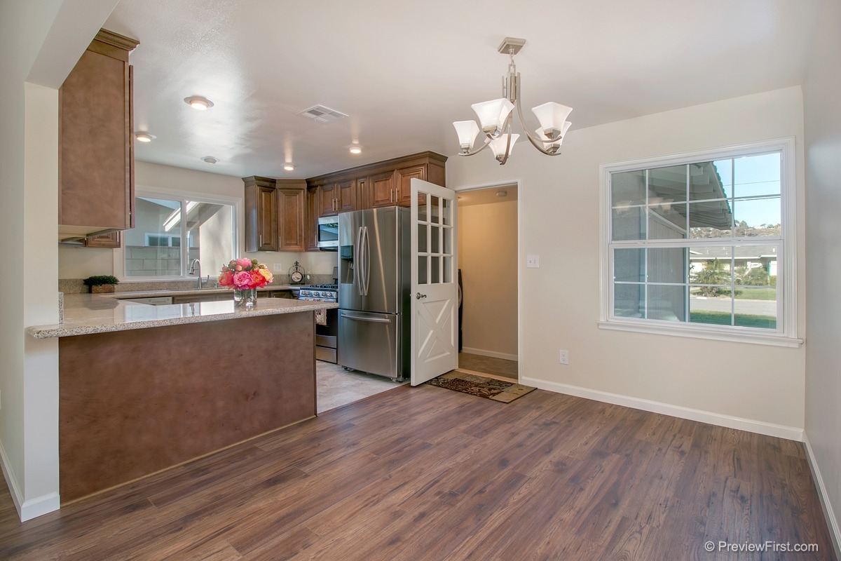14216 Halper Road Poway, CA 92064 - Photo 3 of 25