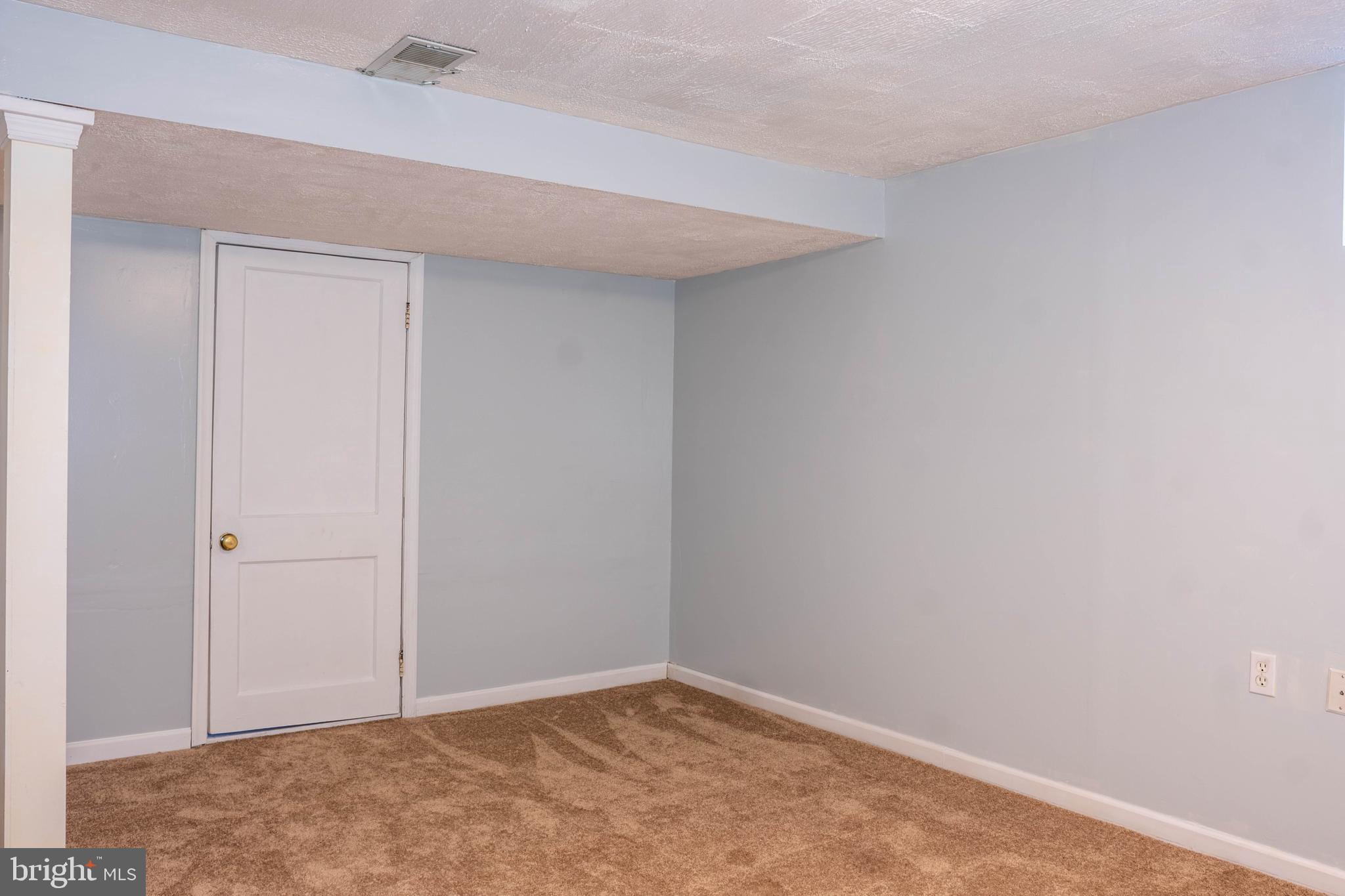 1012 St Albans Road Baltimore, MD 21239 - Photo 22 of 27