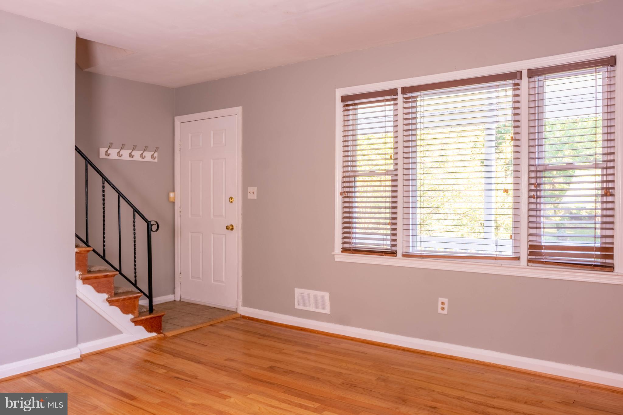 1012 St Albans Road Baltimore, MD 21239 - Photo 5 of 27