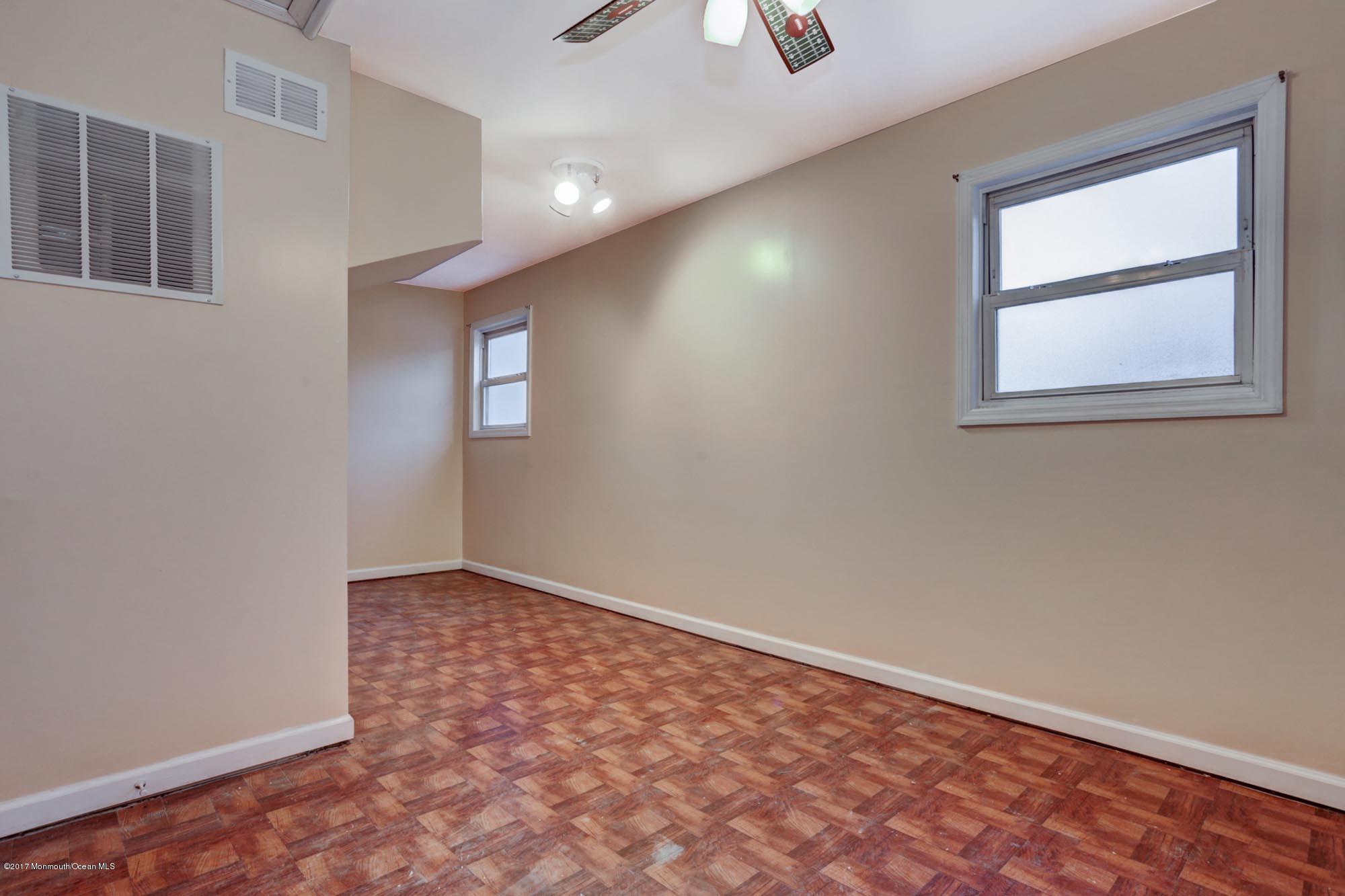 536 Line Road Hazlet, NJ 07730 - Photo 21 of 23 Mud Room