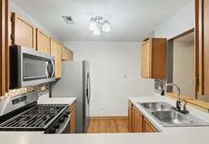 $199,900 | 1911 Cherrywood Court, Joliet, IL 60435