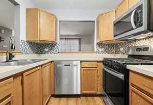 $199,900 | 1911 Cherrywood Court, Joliet, IL 60435