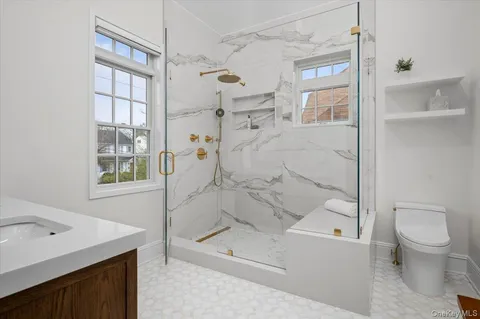 $1,995,000 | 19 Nassau Road, Larchmont, NY 10538