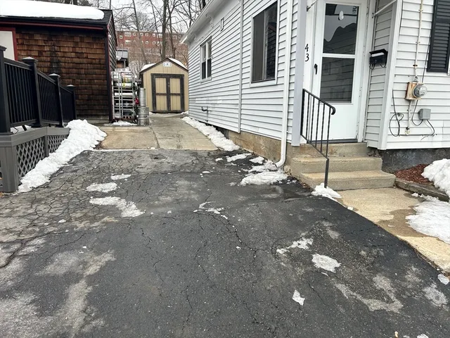 $2,800 | 43 Depot Street, Milford, MA 01757