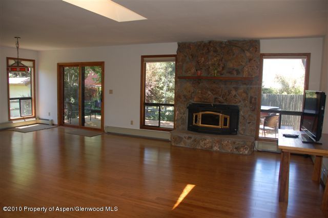 59 Crystal Road Carbondale, CO 81623 - Photo 7 of 13 Living Room