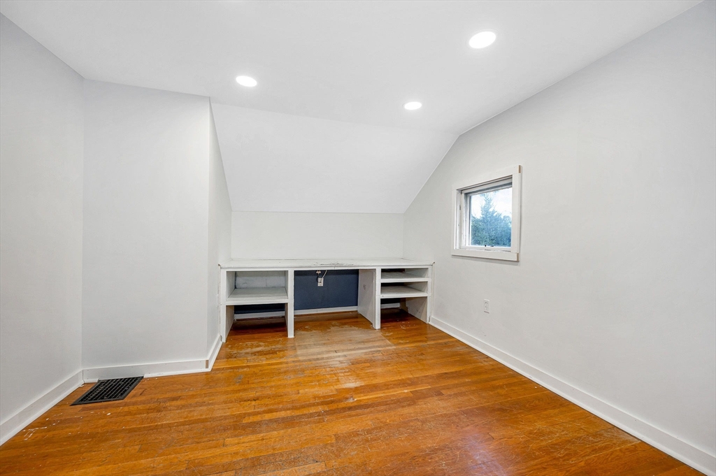 16 Standish Road Haverhill, MA 01832 - Photo 23 of 39