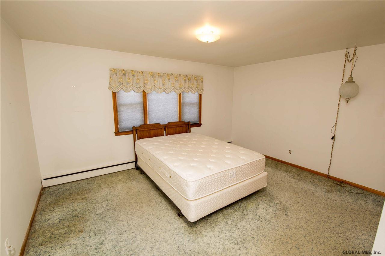 1751 Randolph Road Schenectady, NY 12308 - Photo 13 of 21 Photo 13