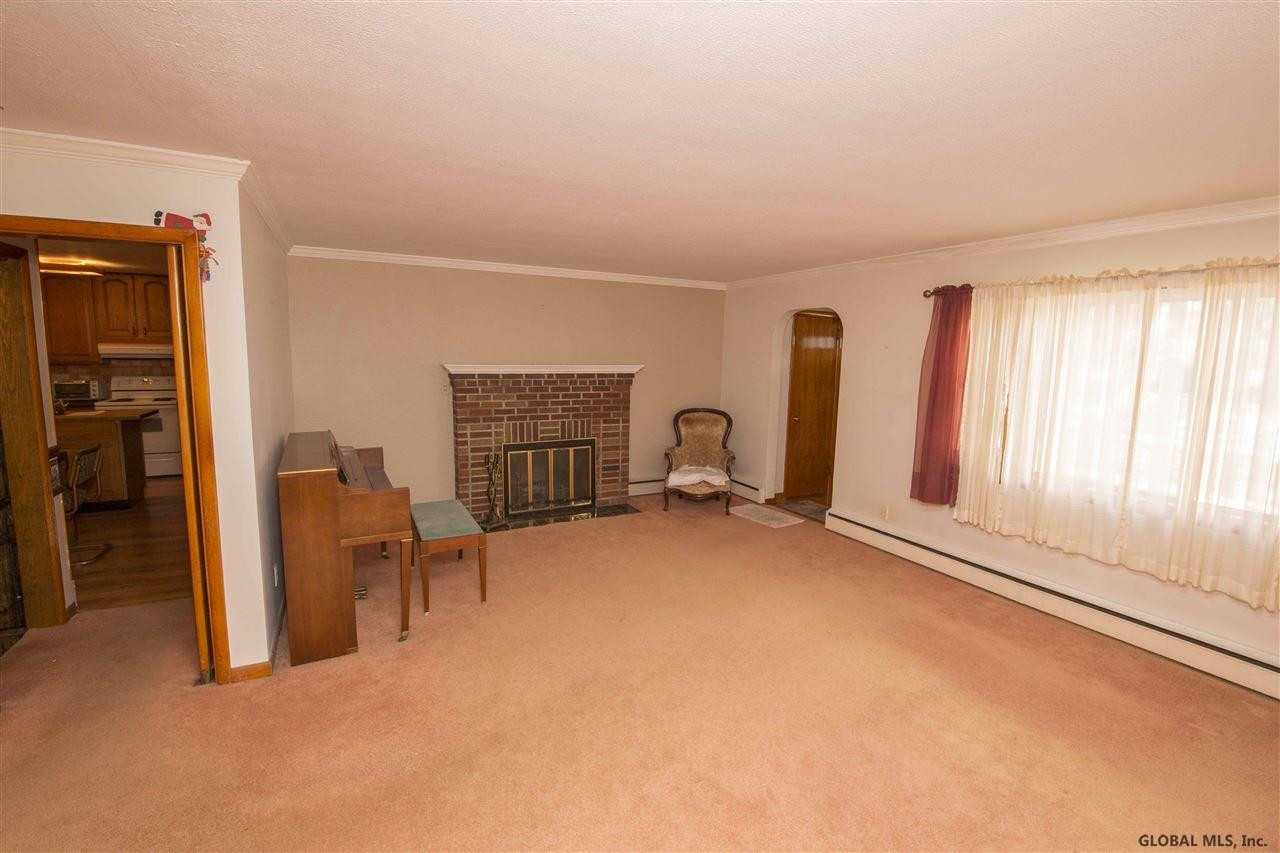 1751 Randolph Road Schenectady, NY 12308 - Photo 6 of 21 Photo 6