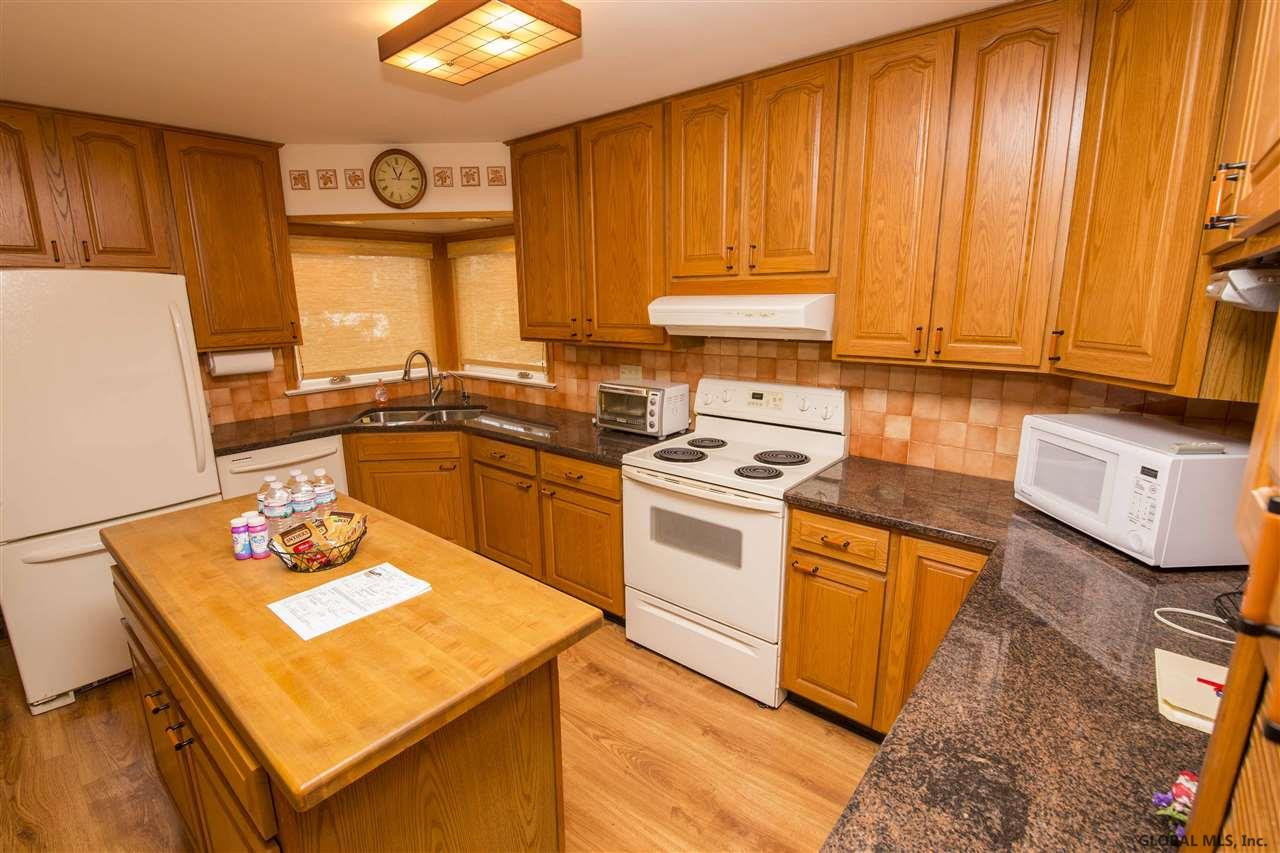 1751 Randolph Road Schenectady, NY 12308 - Photo 9 of 21 Photo 9