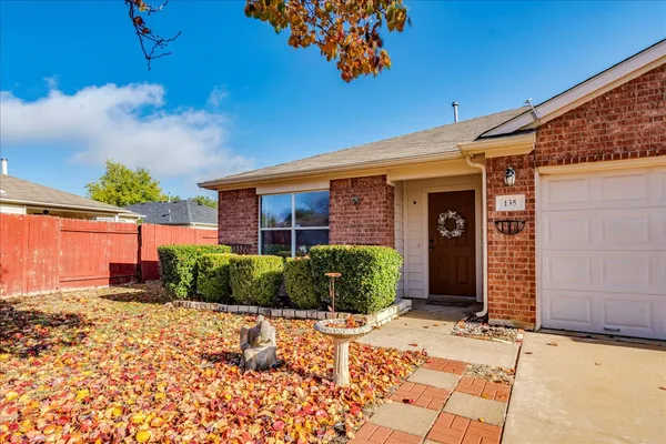$304,500 | 135 Soapberry Drive, Kyle, TX 78640