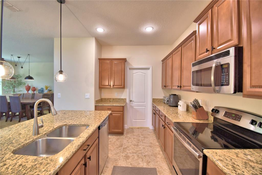 8958 Sugar Palm Road Kissimmee, FL 34747 - Photo 22 of 63 Gallery Image 22