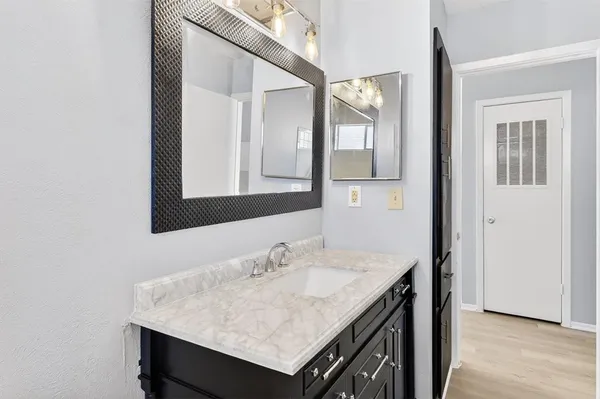 $1,200 | 6118 Hidden Cove, Corpus Christi, TX 78412