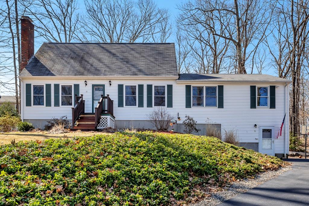 15 Corbin Road Dudley, MA 01571 - Photo 1 of 42