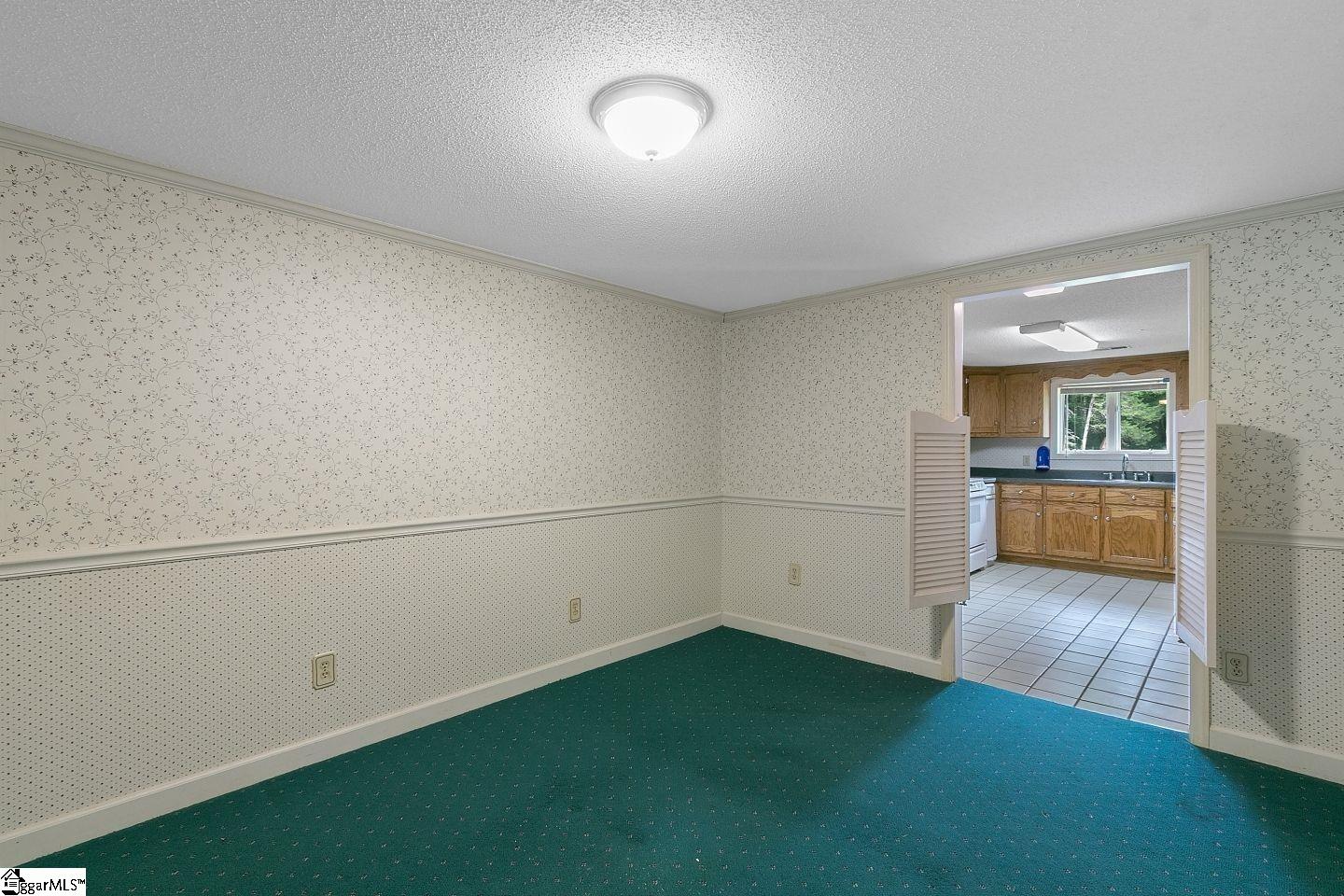 109 Rhodes Lane Marietta, SC 29661 - Photo 16 of 36 Gallery Image 16