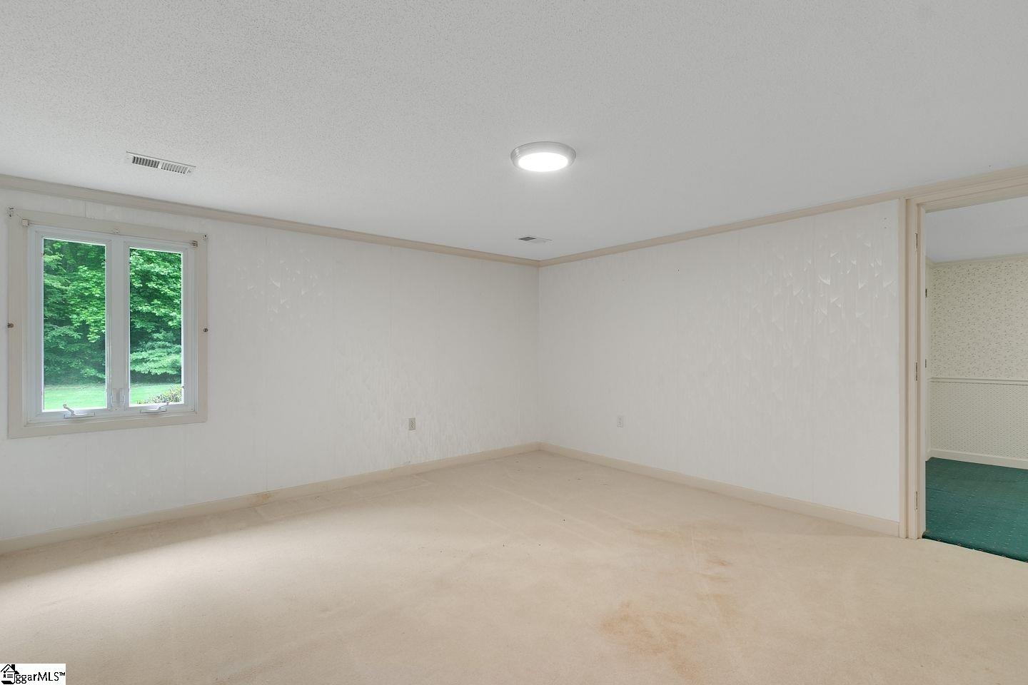 109 Rhodes Lane Marietta, SC 29661 - Photo 25 of 36 Gallery Image 25