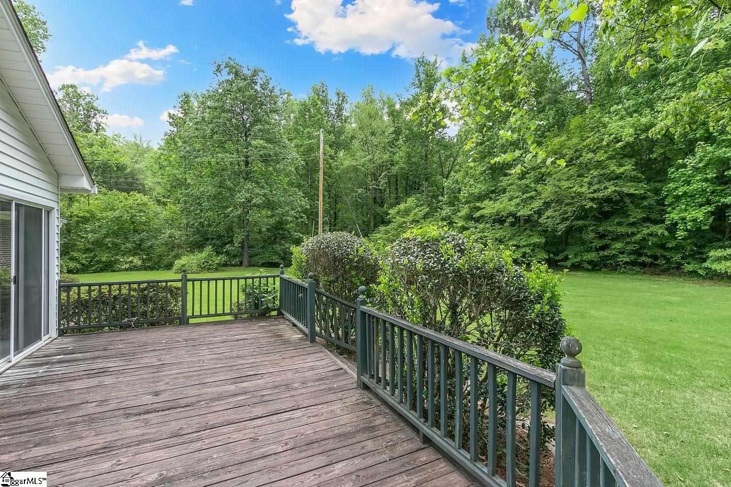 109 Rhodes Lane Marietta, SC 29661 - Photo 34 of 36 Gallery Image 34