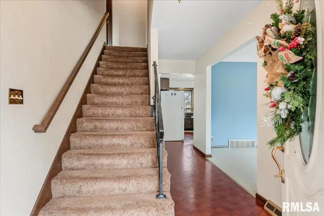 $225,000 | 2501 Miami Trail, Springfield, IL 62702