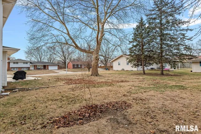 $225,000 | 2501 Miami Trail, Springfield, IL 62702